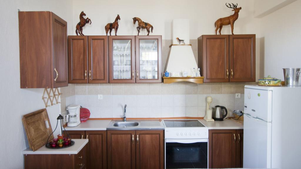 Petrino Spiti Villa Parthenonas Exterior photo
