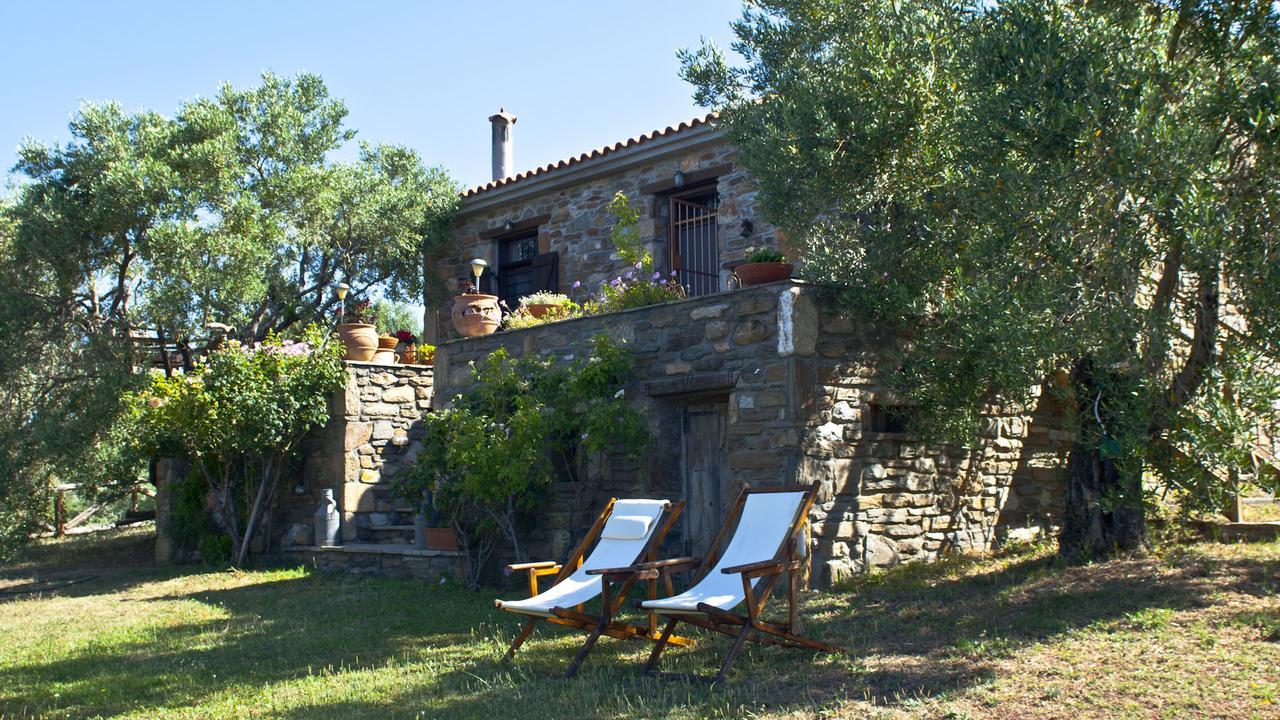 Petrino Spiti Villa Parthenonas Exterior photo